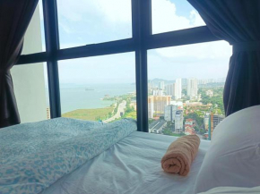 Infinity pool luxury apartment suites 3br 10 pax